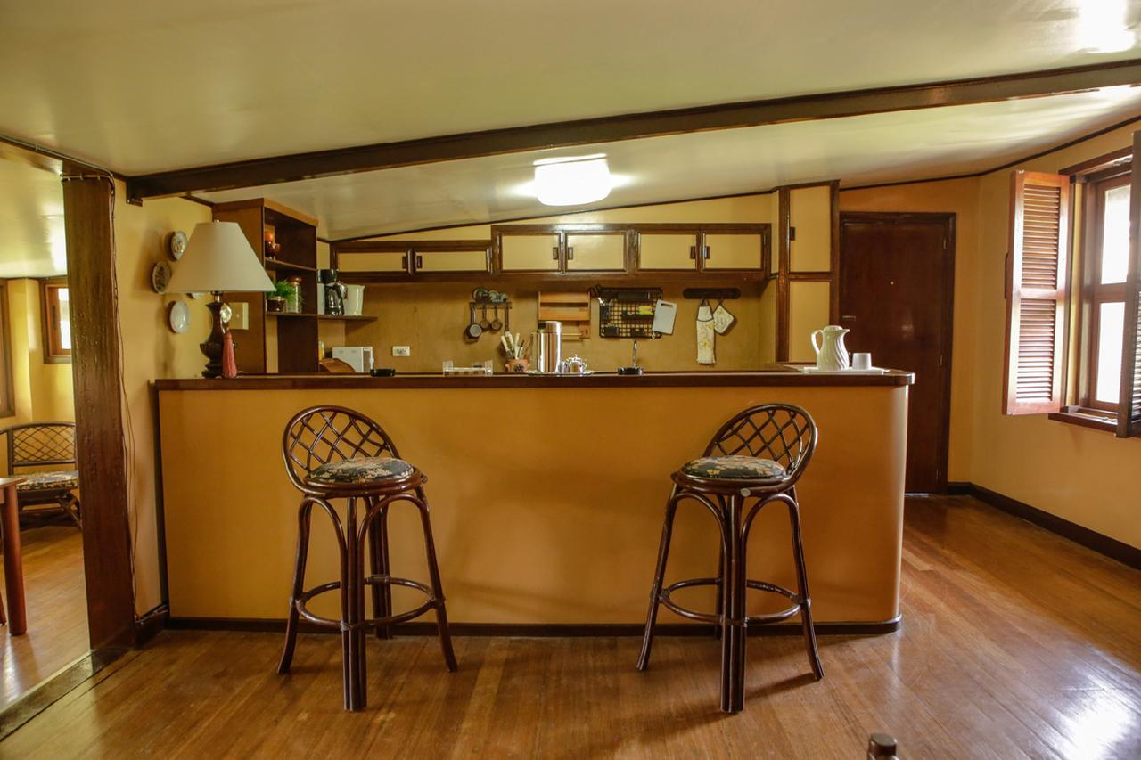 Victoria'S Haven Bed and Breakfast Dumaguete City Buitenkant foto
