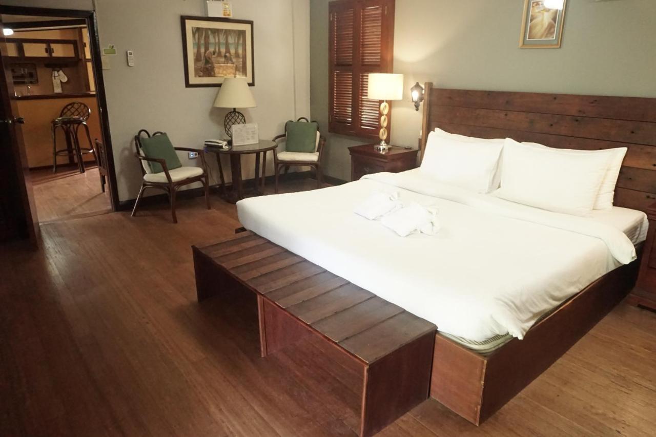 Victoria'S Haven Bed and Breakfast Dumaguete City Buitenkant foto